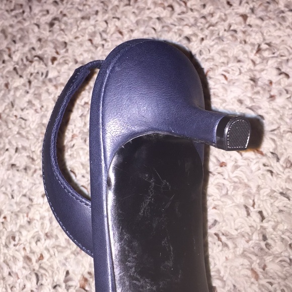 Blue Pattern Heels - Picture 5 of 5